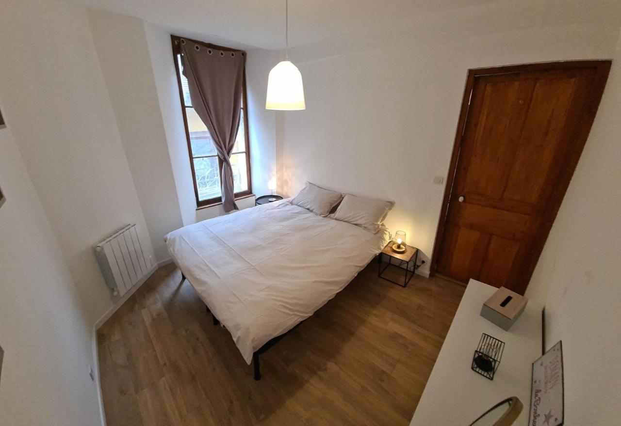 Chez Saint Frobert - Hyper Centre - Bouchon Apartment ทรัวส์ ภายนอก รูปภาพ